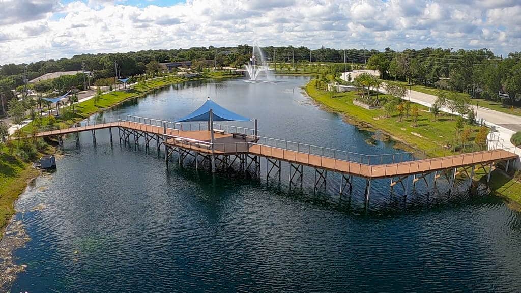 Photo of a waterfront wellness area in city of Ocoee
